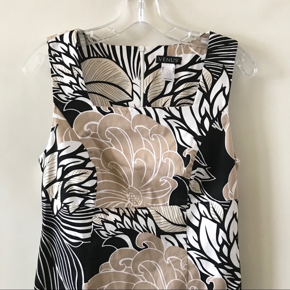 VENUS Knee Length Pattern Sheath Dress - Picture 3 of 7